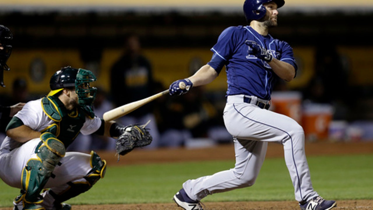 Rays rally in 9th off Casilla to beat Athletics 4-3 (Jul 18, 2017)